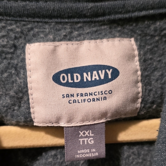 Old Navy Men's Green Hoodie with Cream Logo - Picture 3 of 4